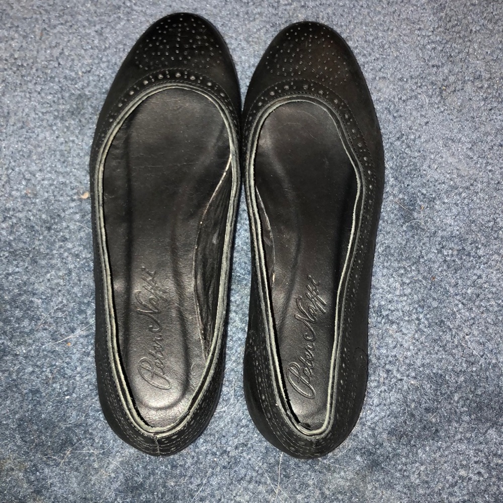 Black leather ballet flats